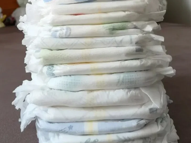 Stacks of packed baby diapers—ideal for wholesale, e-commerce and aid programs